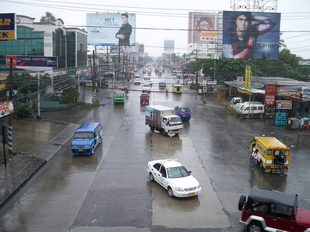 Bacolod afternoon traffic viewed from overpass, SW by kang © francis b i ♣