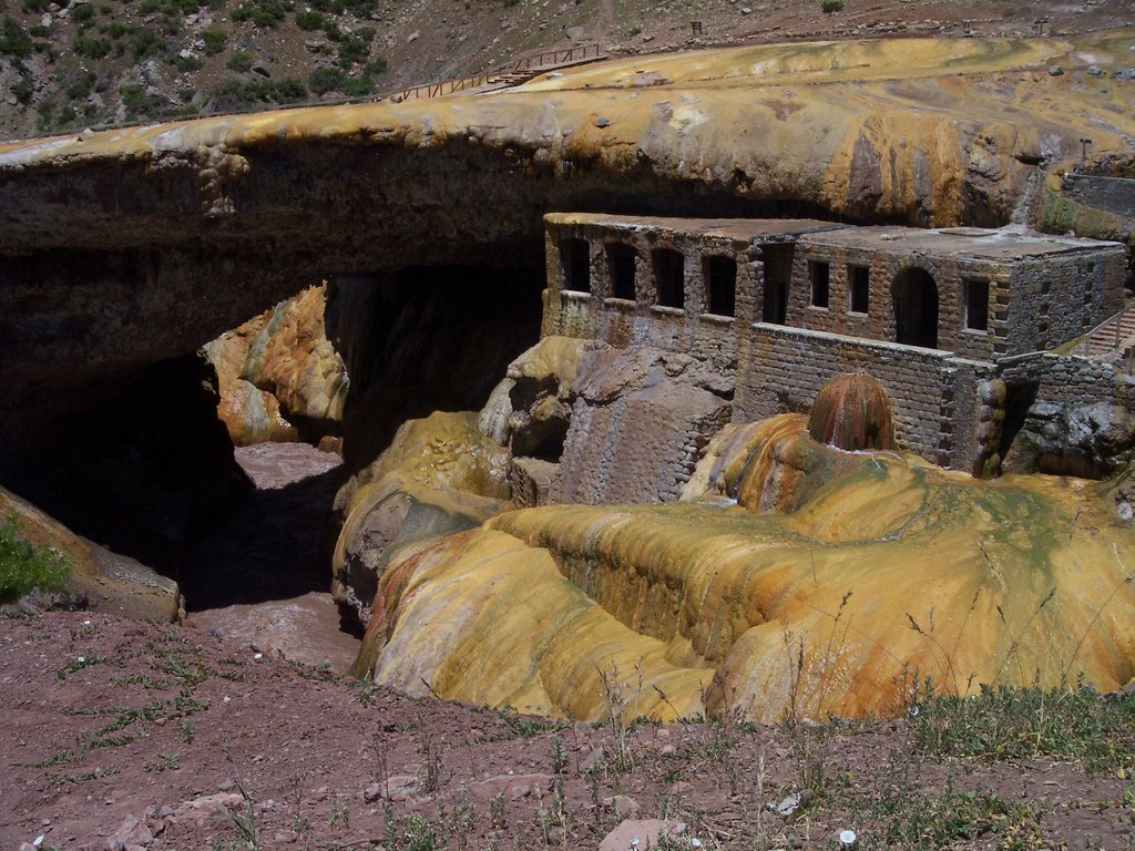 Puente del Inca - Mendoza by Guinie