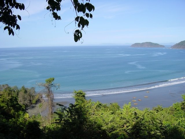 Playa Jacó by Manfred Boehm