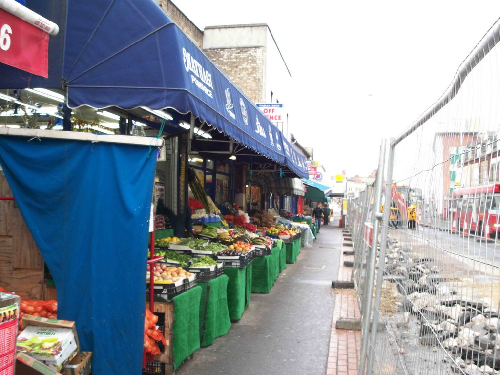 Broadgreen Shops, London Road, Broadgreen, Croydon, Greater London by Mohammad Aslam Javed Bhatti by AslamJaved Bhatti