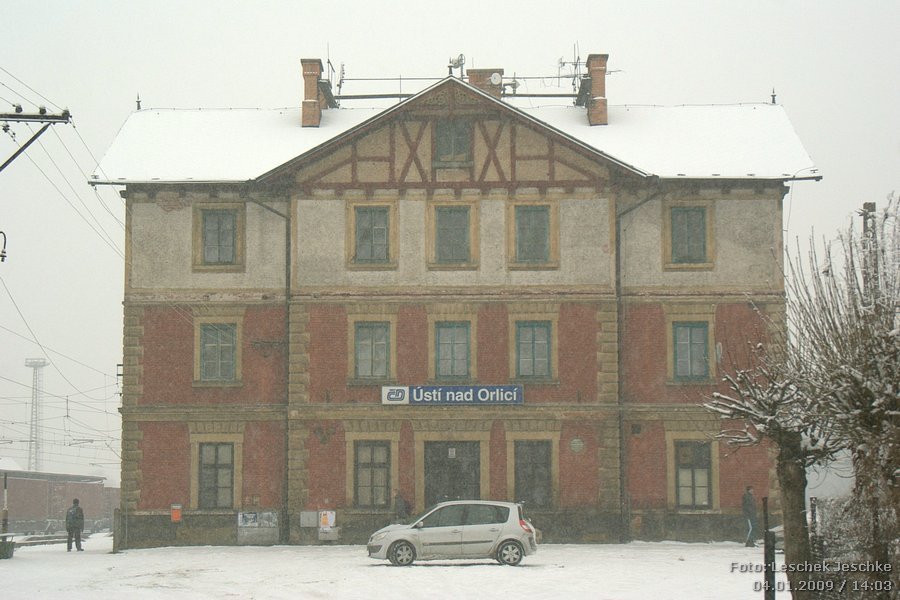 Ústí nad Orlicí (Wildenschwert), Bahnhof by Leschek Jeschke