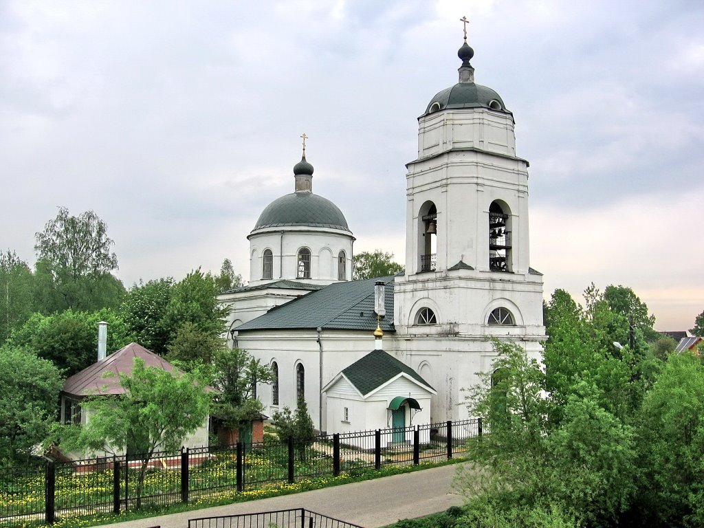 Troitse-Seltso, Moskovskaya oblast', Russia, 141865 by Fr0nt