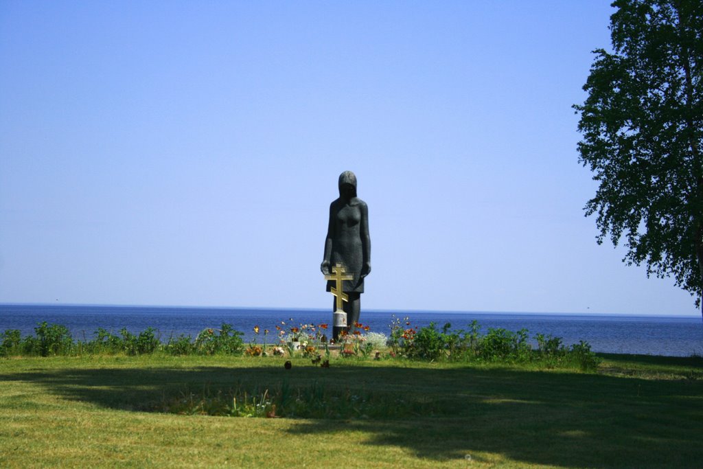 Sculpture of grieveing virgin on Lake Peipsi ashore, Mustvee, Estonia by Andres Piir