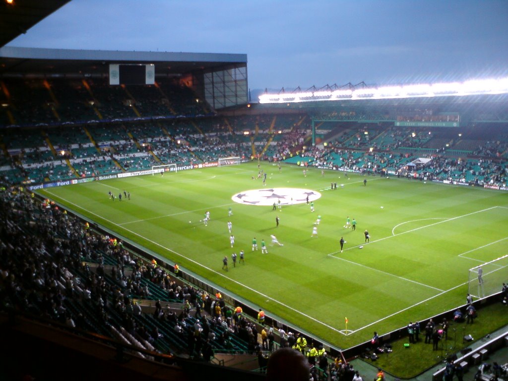 Celtic v Aalborg 2008 by clock_cfc