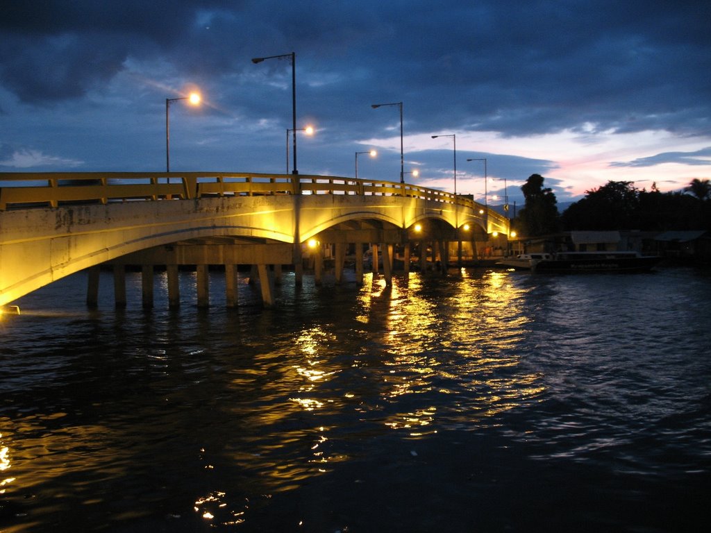 El Malecon - Puerto Cortes by HunterHN