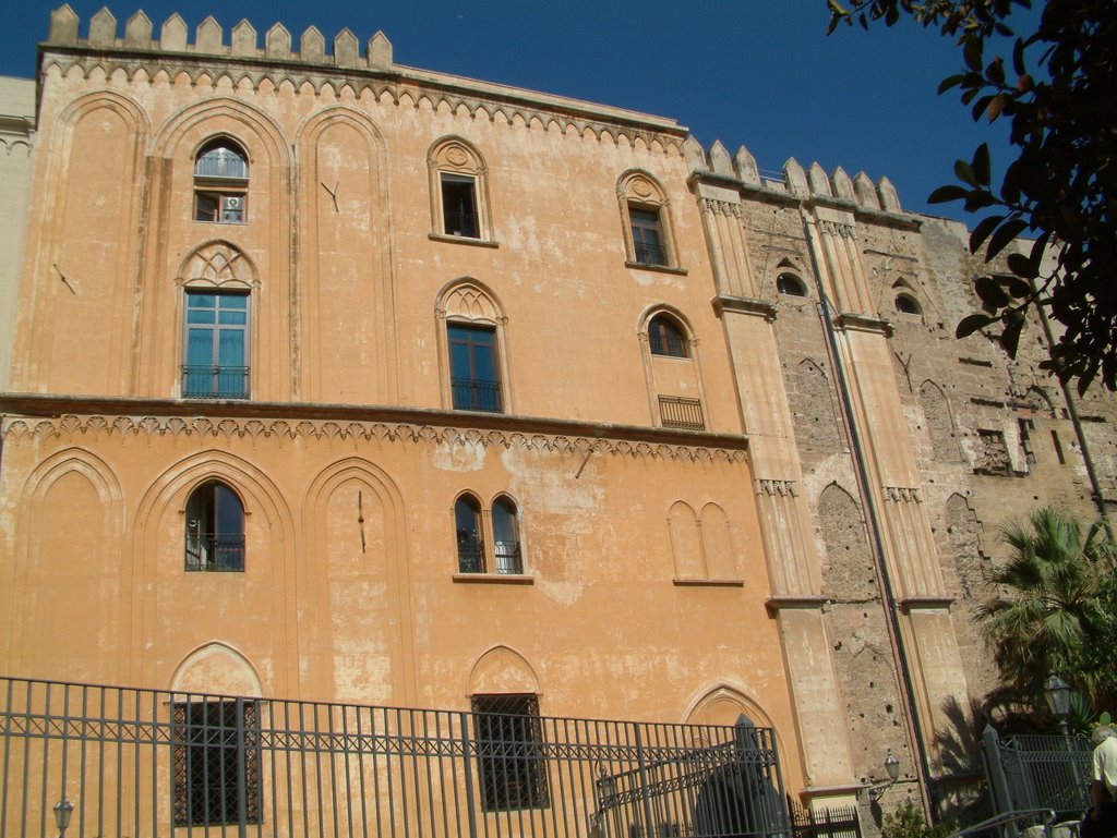 Palazzo dei Normanni by Giuseppe M.