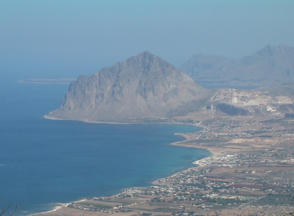 Panorama dalla chiesa di San Giovanni di Erice by Giuseppe M.