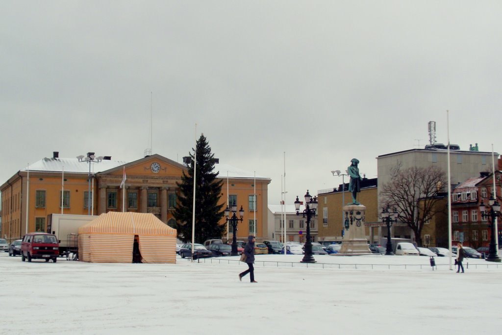 The staty of Carl XI, founder of Karlskrona 1680, in front of the City hall a. the Consert hall by KaSuMa