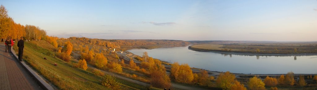 Autumn panorama by Figure