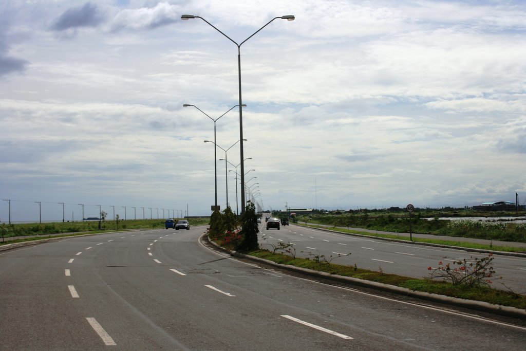 Mambaling, Cebu City, Cebu, Philippines by Matt Wilkie