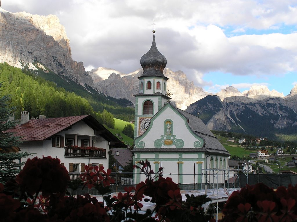 Church in San Cassiano, Badia, Dolmites by heinzhk