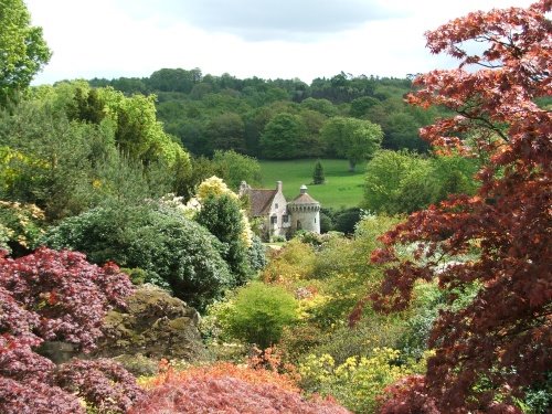 Scotney Castle by Graham Willetts