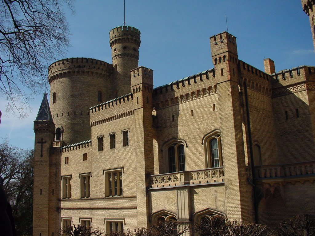 Schloss Babelsberg von Südosten by Panzerknacker