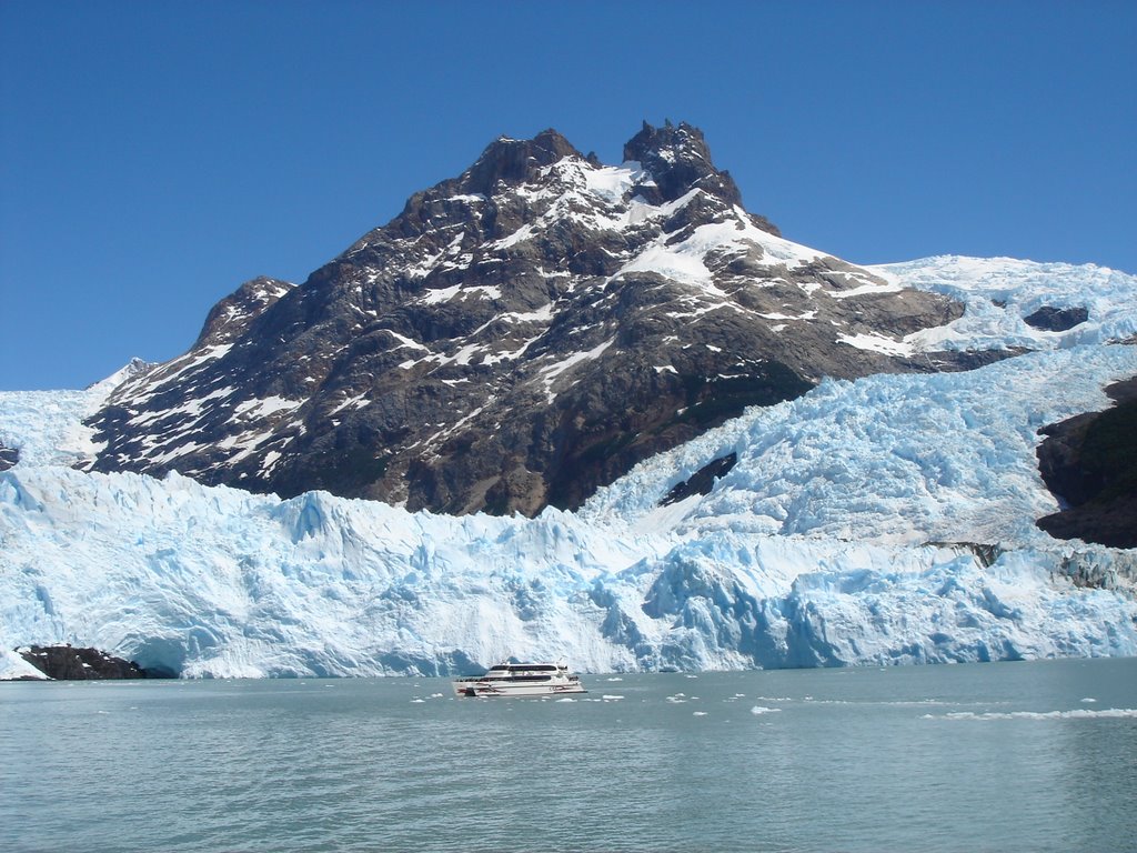 Glacier Spegazzini by Denis Bernier