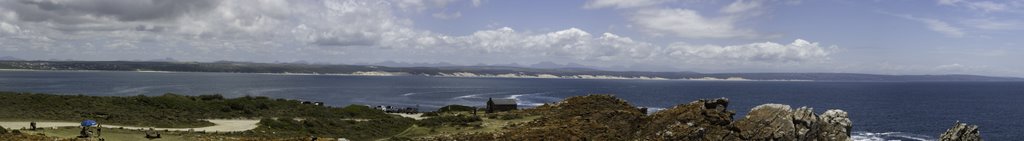 Panoramic Fransmanshoek back to Mosselbay by famscholtz