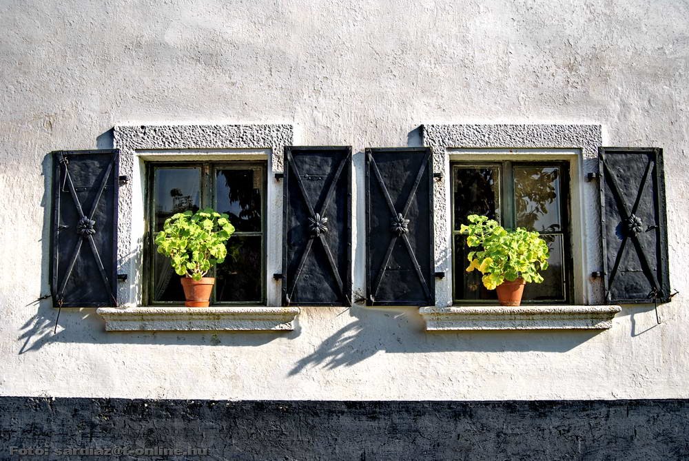 Windows - Szentendrei Falumúzeum DSC_0221-1 by A. Zoltán Sárdi (pho…