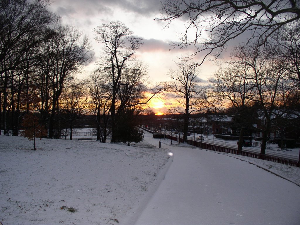 Sunset at Kissena Park by SIEWINTL