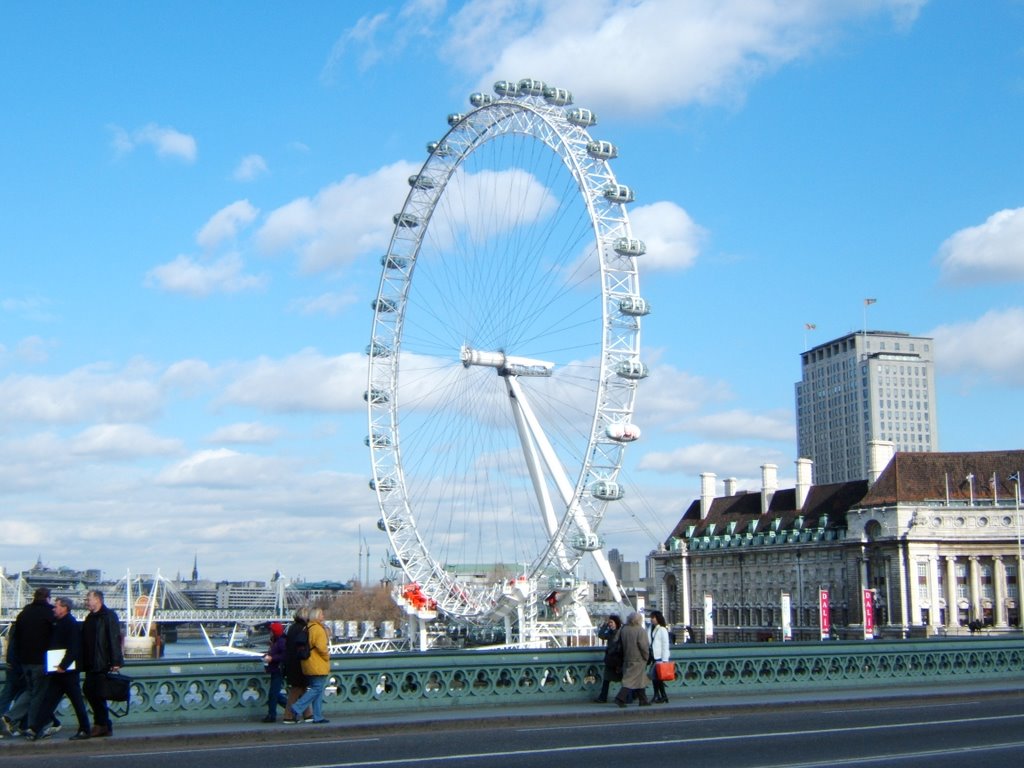 London Eye largest ferris wheel in the world operated by British Airways by SammySambo76