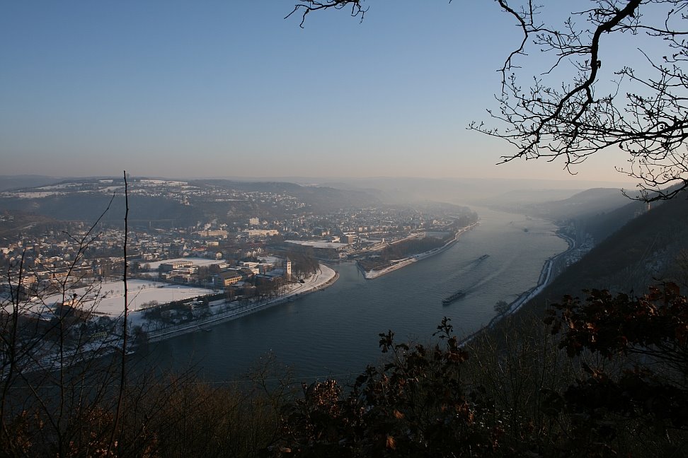 Lahnstein... Nieder- und dahinter Ober- by MB_P