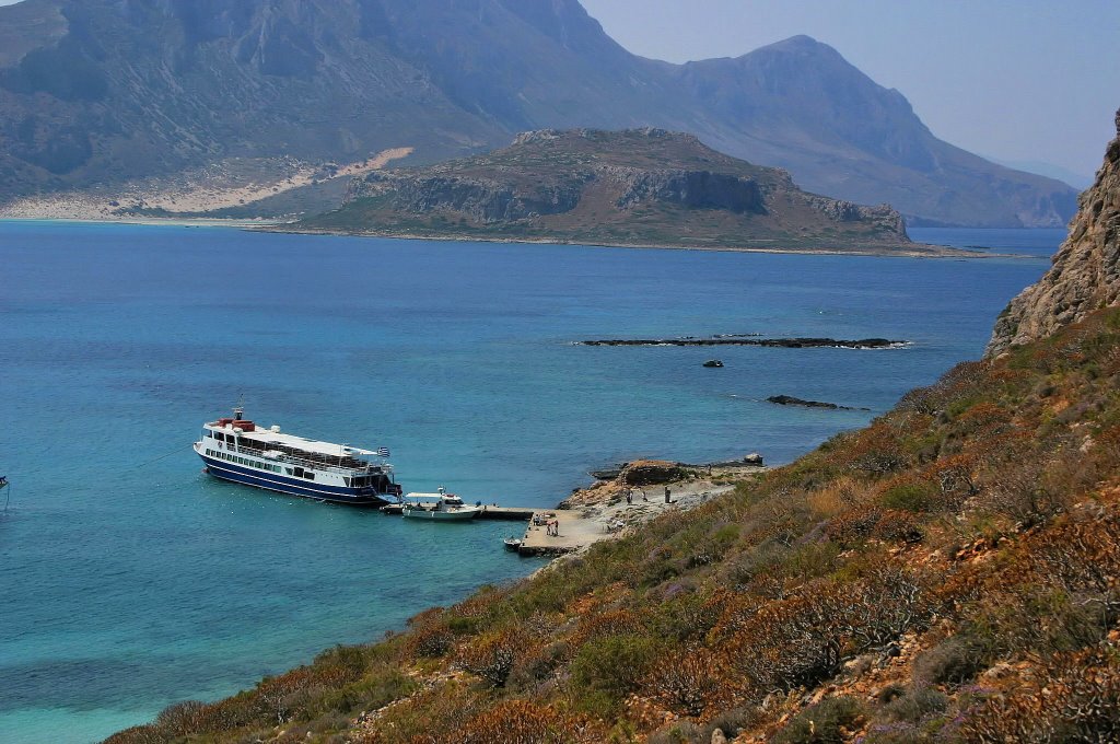 Kissamos, Greece by Edward Stoklossa