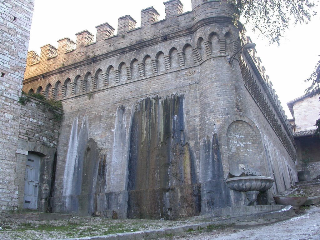 La rocca di Spello by rnervi