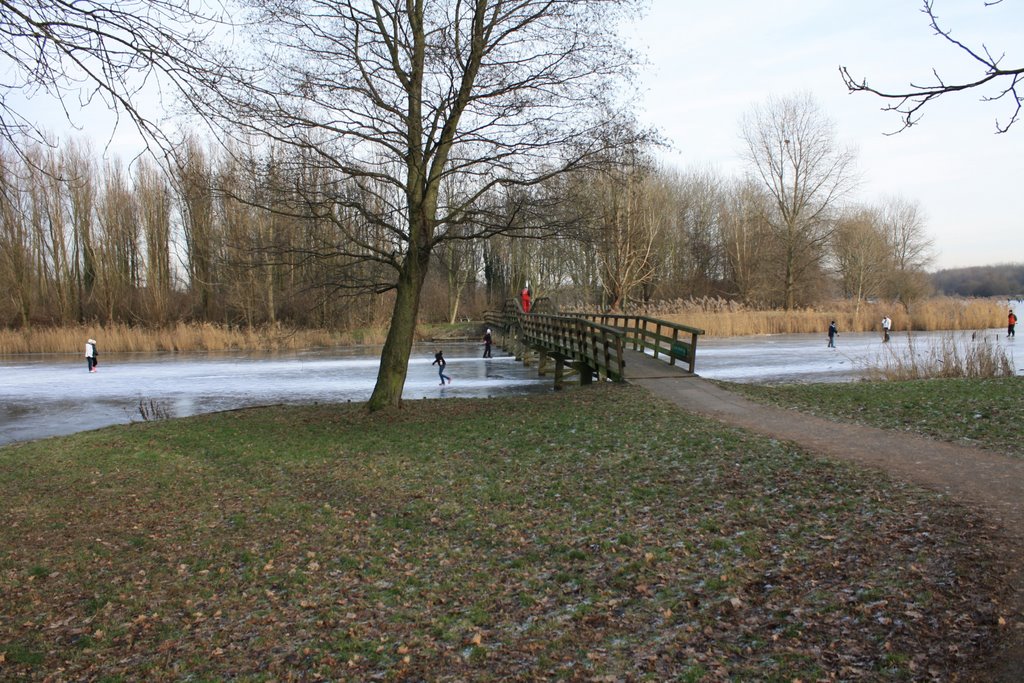 Almere - Leeghwaterplas by Stojan Nejkov