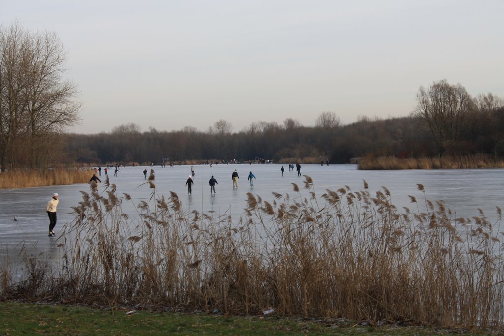 Almere - Leeghwaterplas by Stojan Nejkov