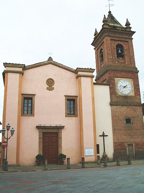 Piazza Gramasci, Montaione Italy by Ami58