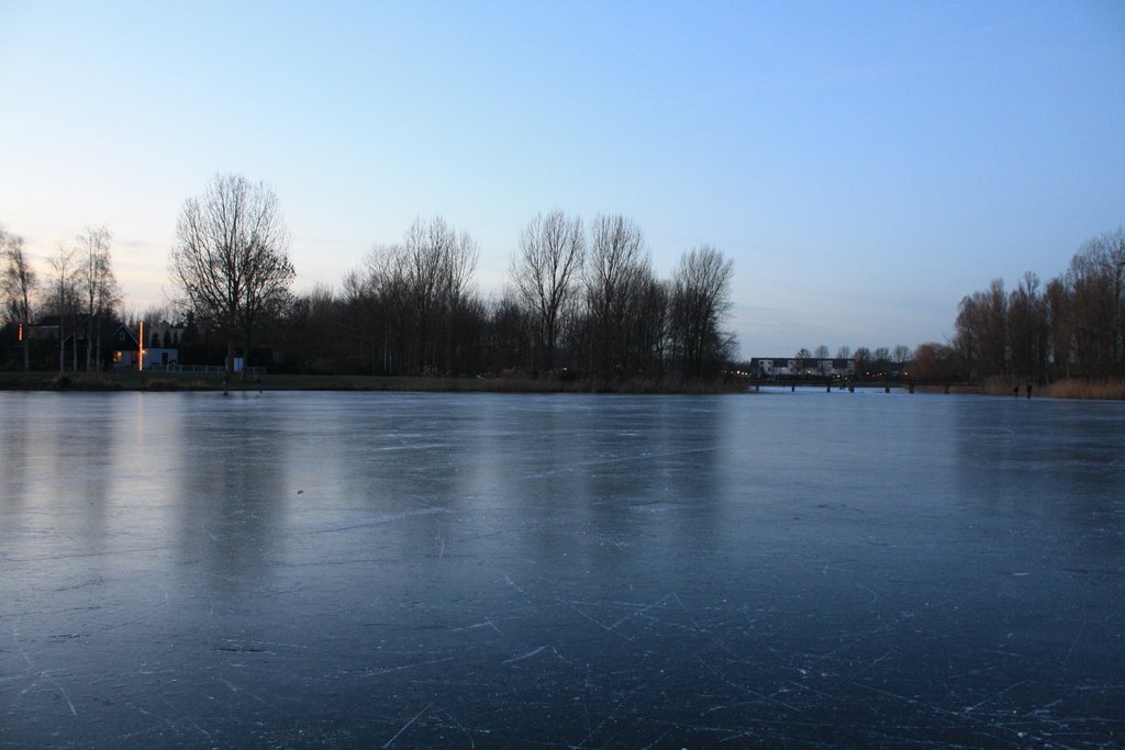 Almere - Leeghwaterplas by Stojan Nejkov