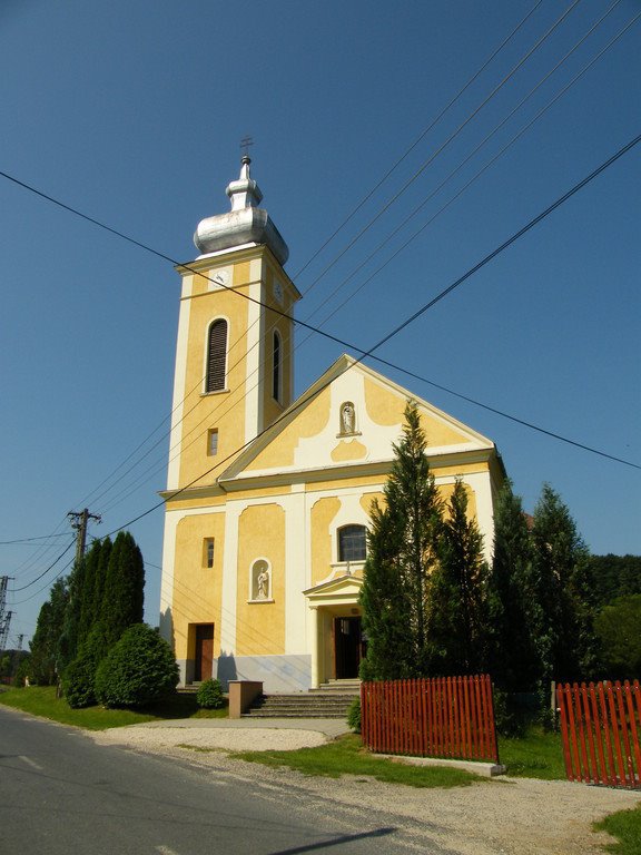 Felsőszölnök, 9985 Hungary by charlie_hu