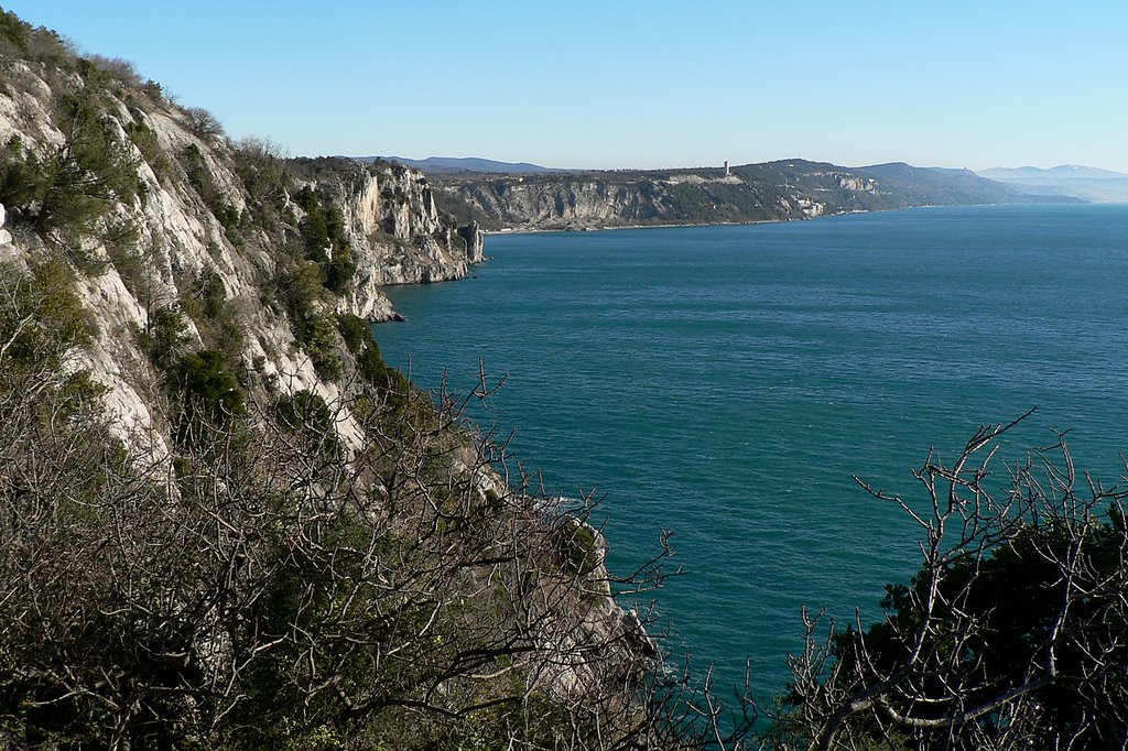 Cliffs of Sistiana, Italy | Pečine pri Sesljanu, Italija by MyotisSI