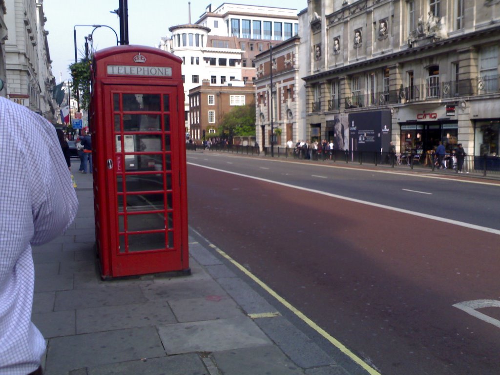 Piccadilly by sibirica