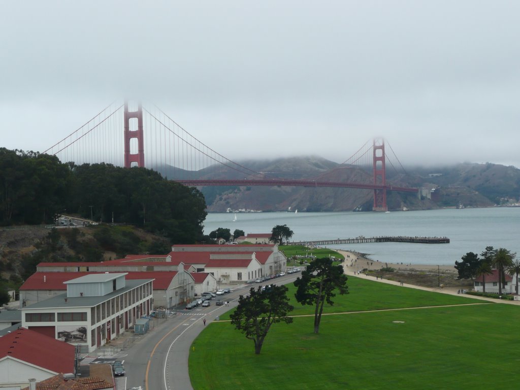 View of the Golden Gate Bridge - San Francisco by Lies Chouiter