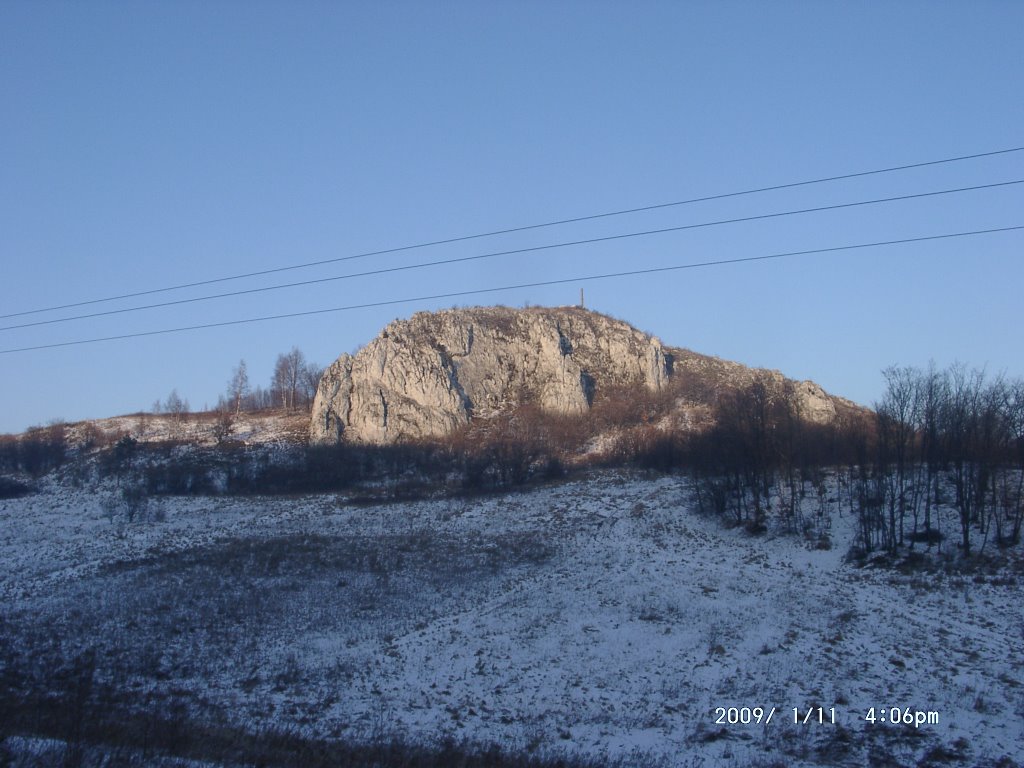 Grodzisko 512,8 m.n.p.m. Jerzmanowice, koło Ojcowa i Krakowa by Zygmunt Krzystanek