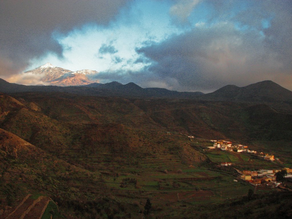 El Teide desde Santiago del Monte. Tenerife. by Valentin Enrique Fer…