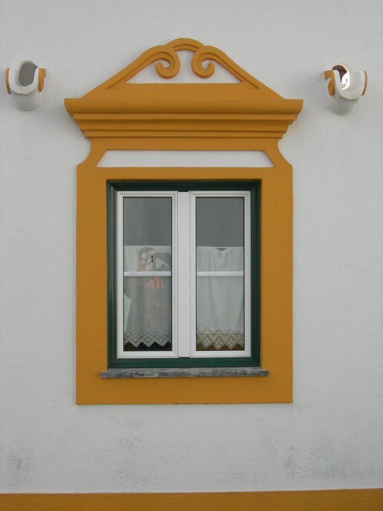 Autorretrato en la ventana. by Rafael Anglada