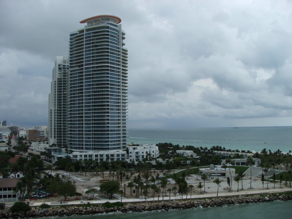 South Beach - Maimi - USA by Pedro Ferreira dos S…