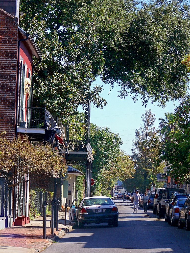 French Quarter street by wnoble