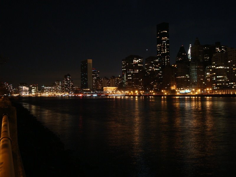 Manhattan e Chrysler Building da Roosvelt Island by Ale15071975