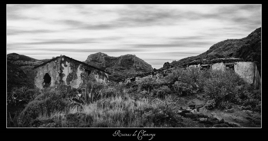 Ruinas de Chamorga by Santi.Rguezb