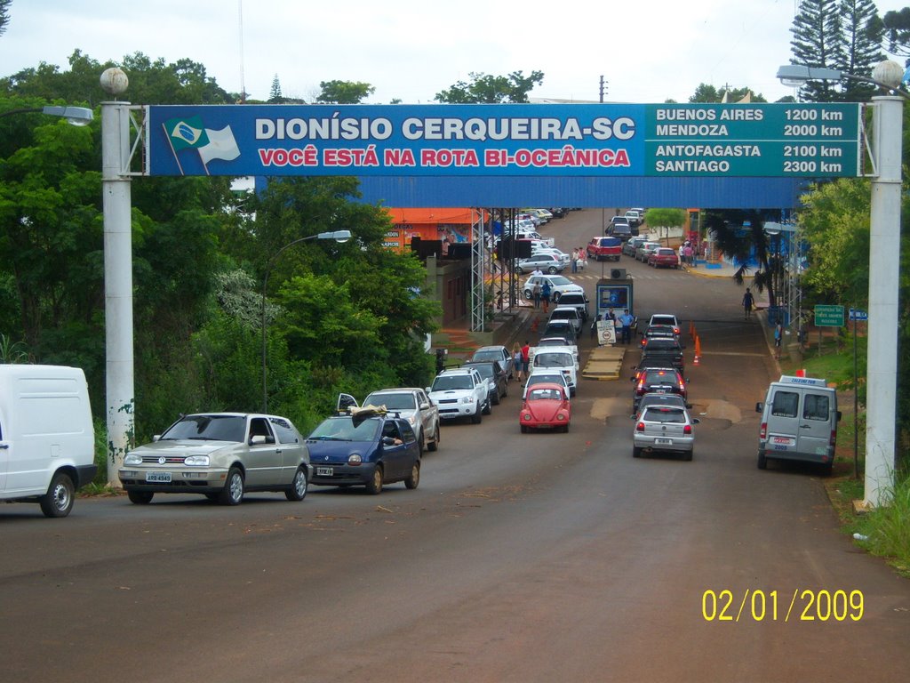 Entrando na rota BI-OCEÂNICA, aqui começa o terrirório de los Hermanos Argentinos. by Loivinho A.M.França