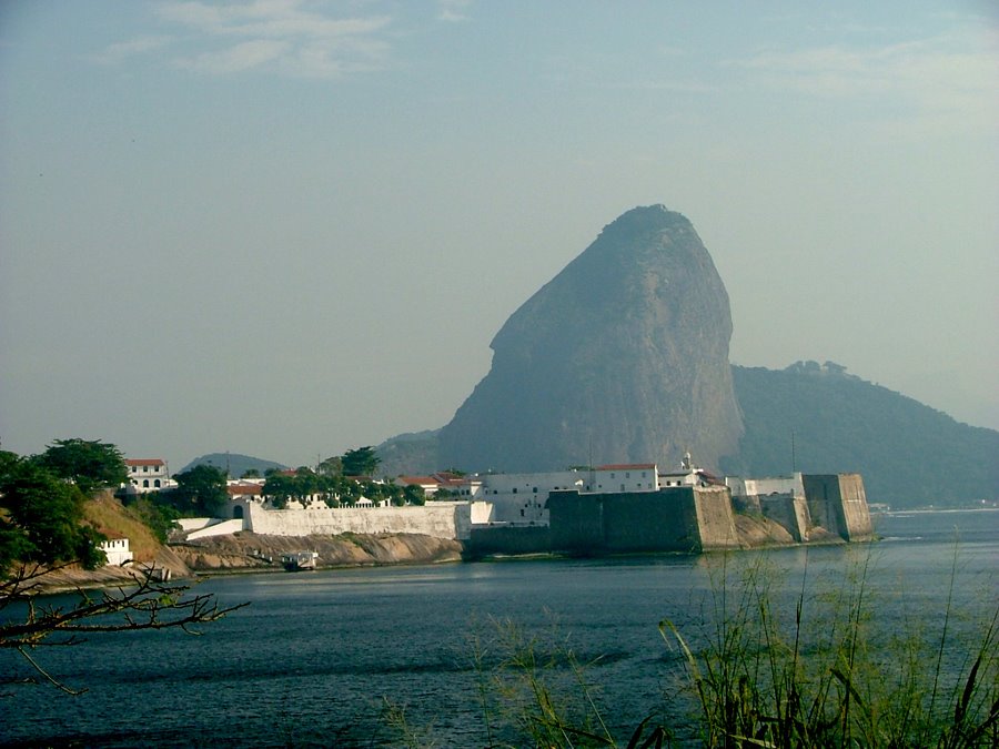 Fortaleza de Santa Cruz & Pão de Açúcar - by LAMV by Luiz Maron