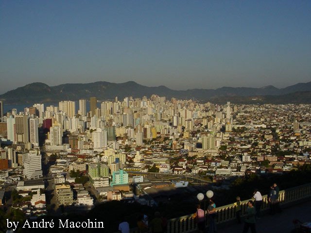 Vista - Sul - Cristo Luz by André Macohin