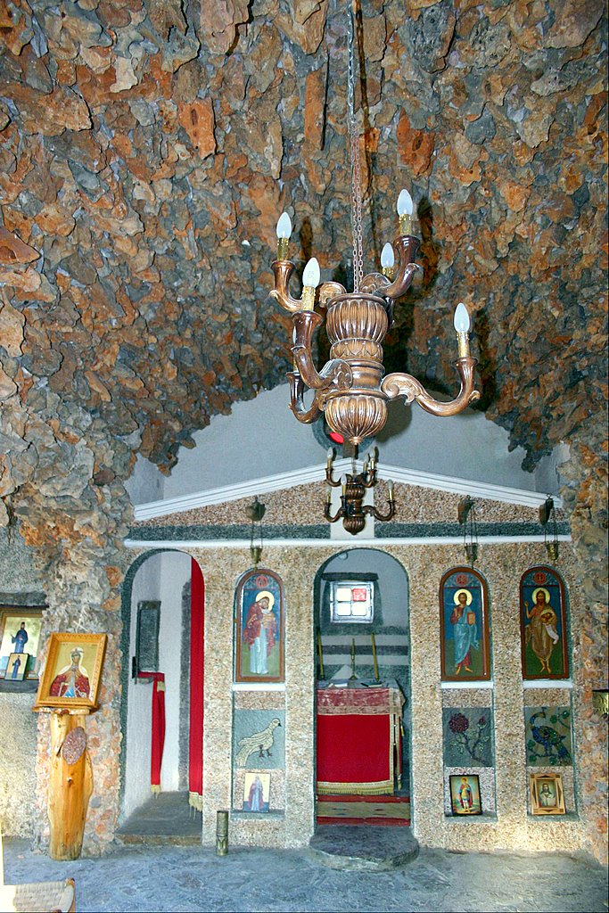 Chapel koumas, Kalives by Murray Geddes