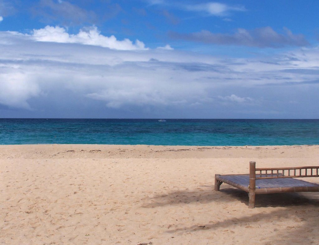 Pukka beach Boracay by Juliet Cullen