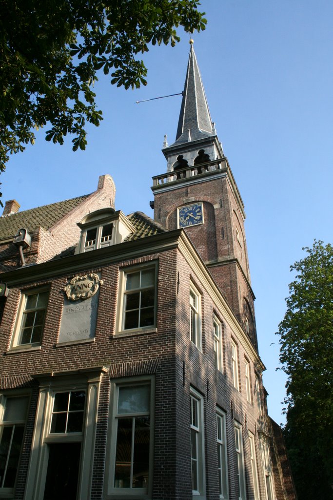 Huis en kerk Broek in Waterland by Haroldderoij