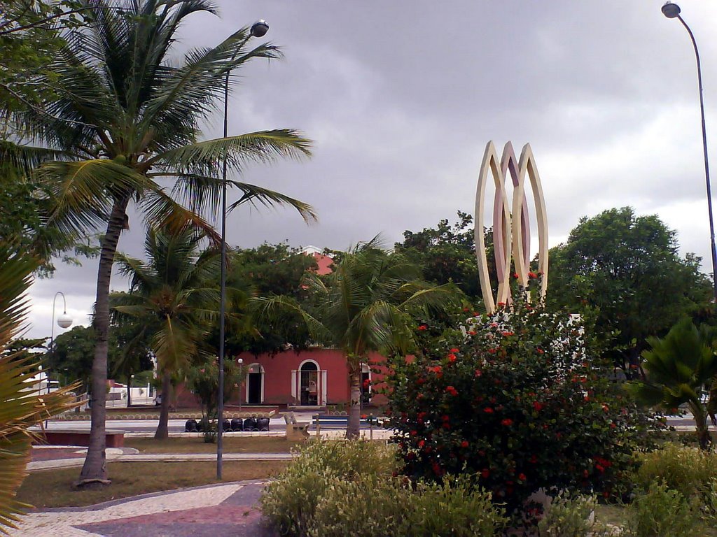 Praça do Museu by Telêmaco Sandino