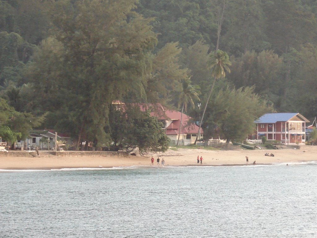 Tioman Beach by ridzuanriza