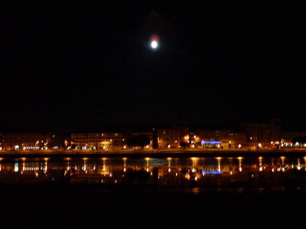 Noche de luna llena by Manel Luaces