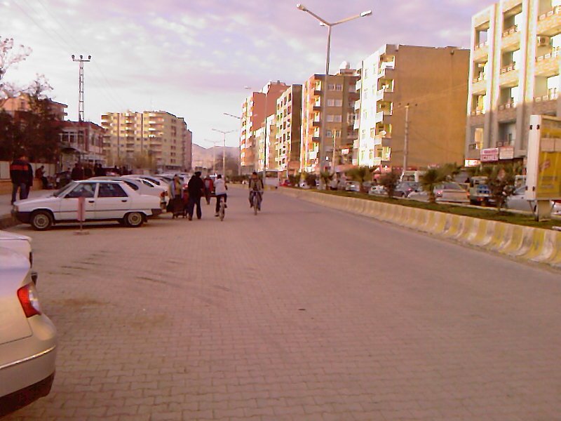 Hastane caddesi by servet EMEN